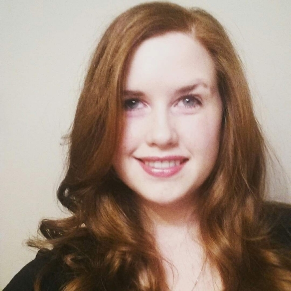 Meet your Posher, Robyn - Picture 1 of 1